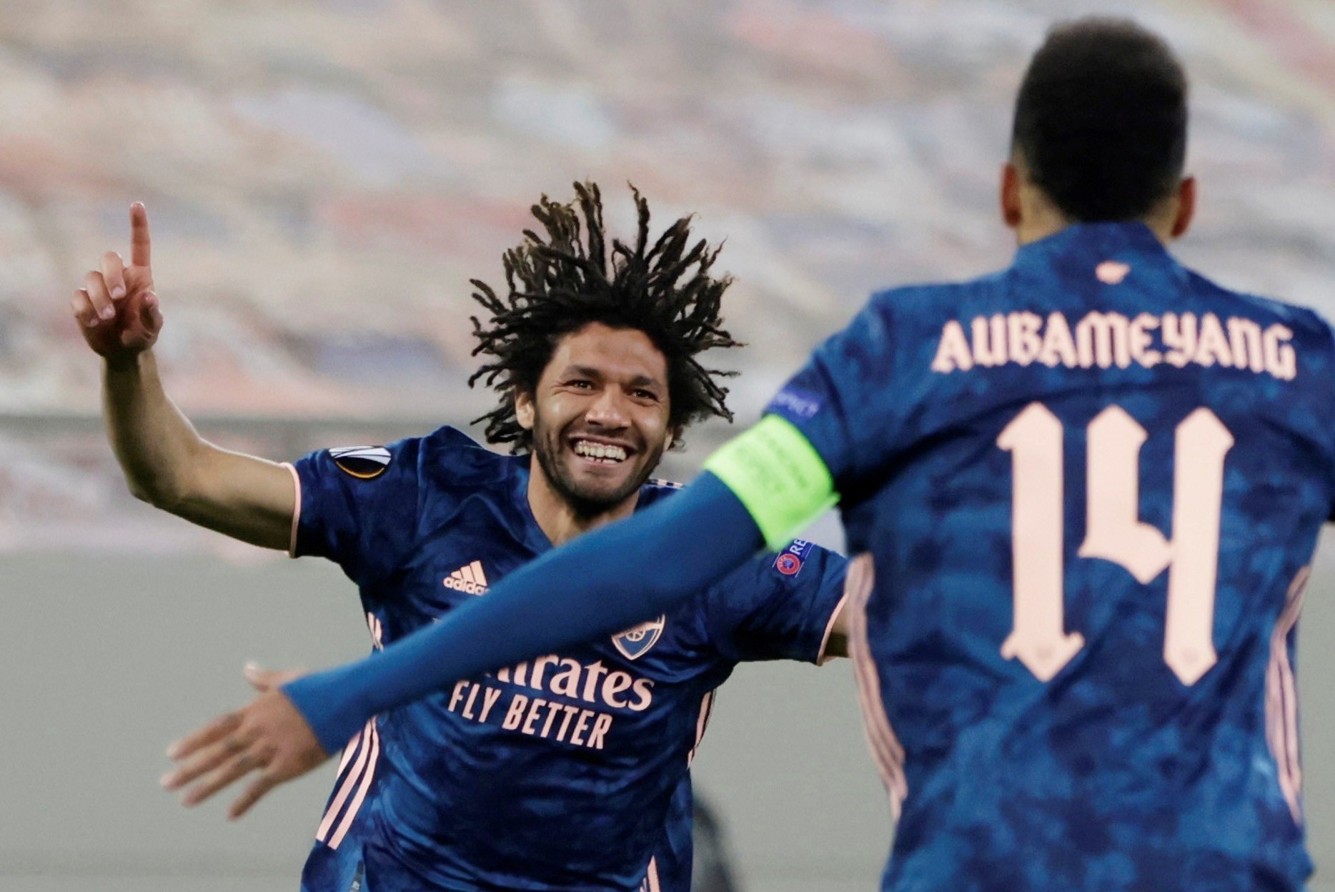 Arsenal thang Olympiakos anh 2