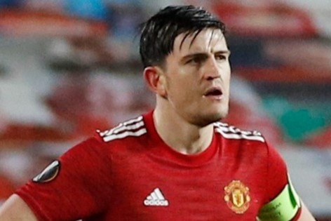 Maguire lo co hoi ghi ban o khoang cach kho tin hinh anh