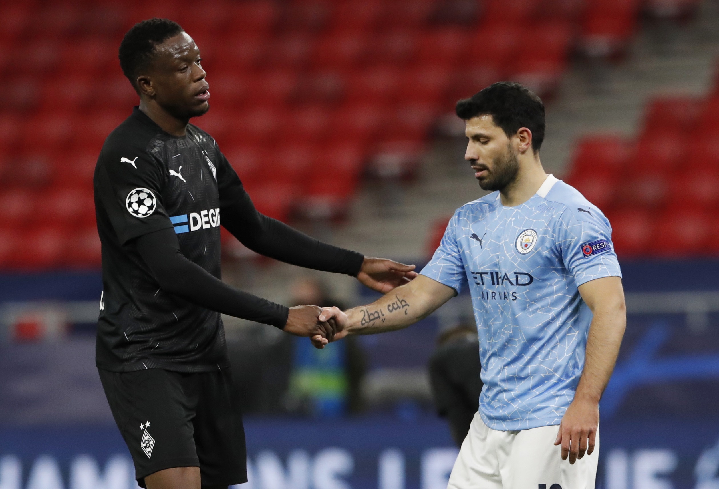 Man City vao tu ket anh 1