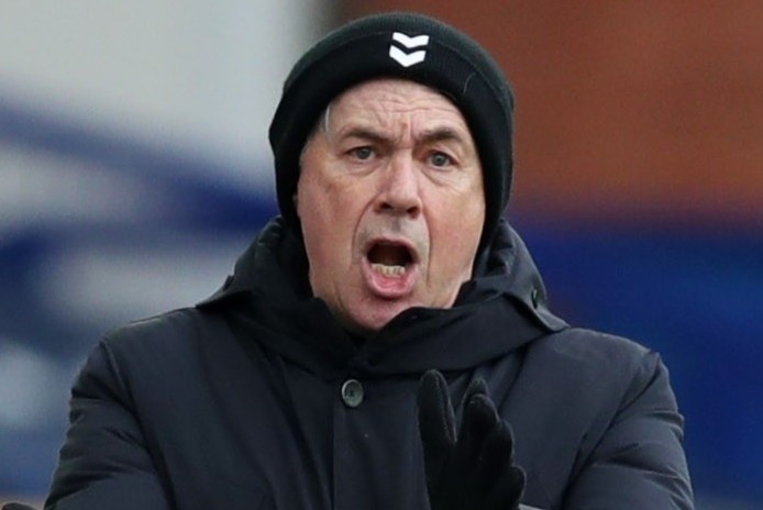 HLV Ancelotti chi ra diem manh nhat cua Man City hinh anh