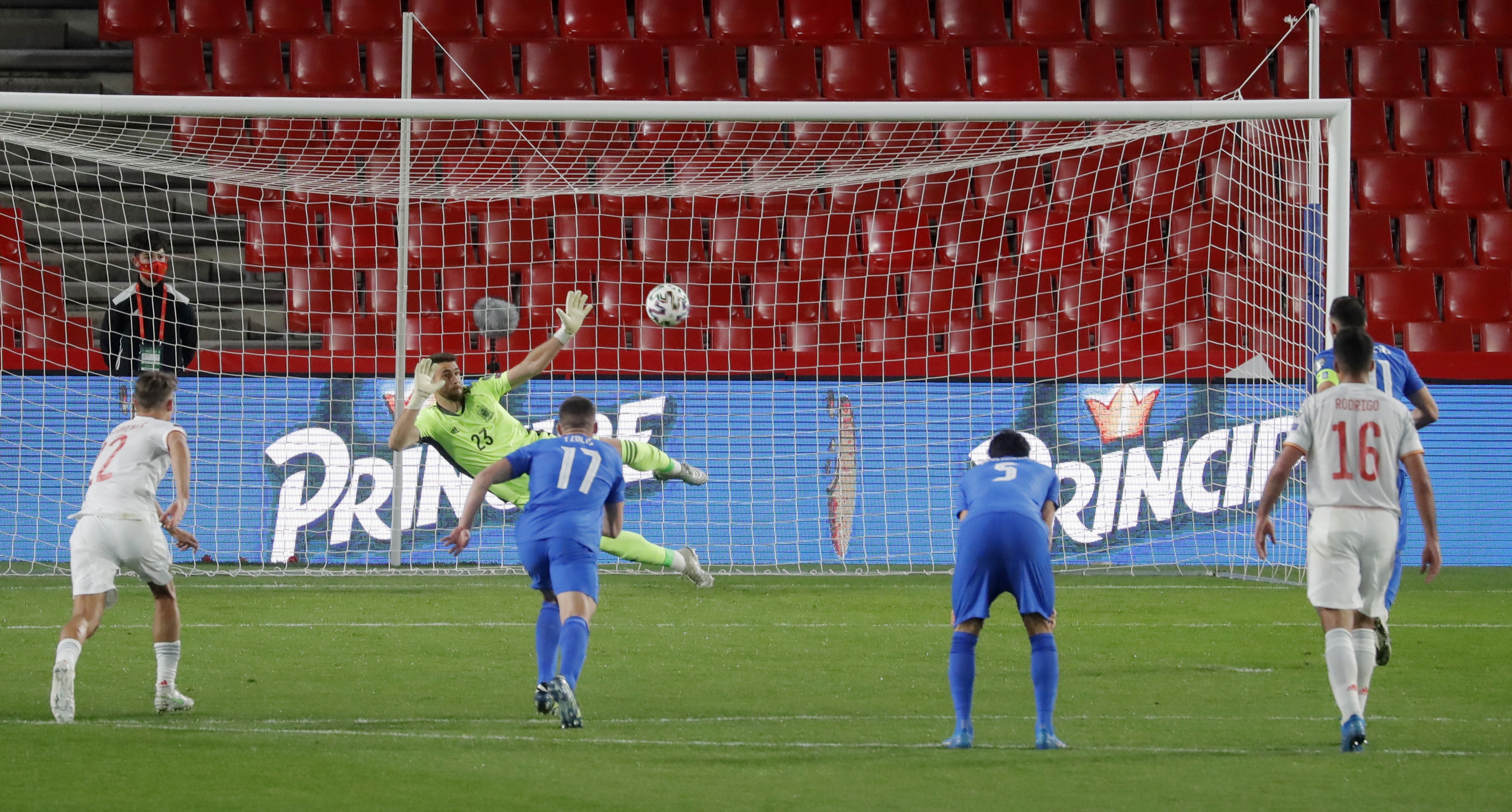 Tay Ban Nha hoa Hy Lap anh 2