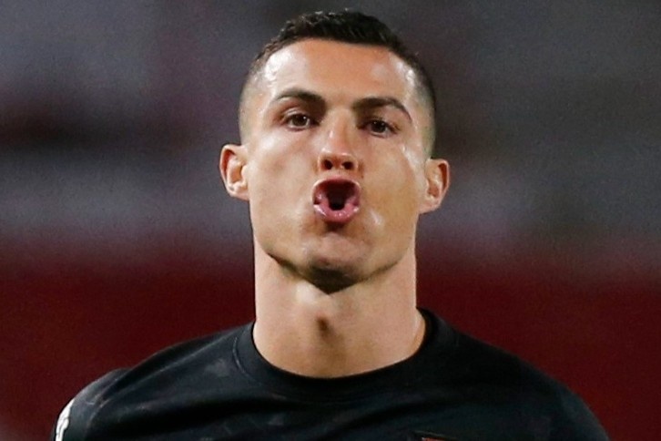 'Phan ung cua Ronaldo la khong the chap nhan' hinh anh