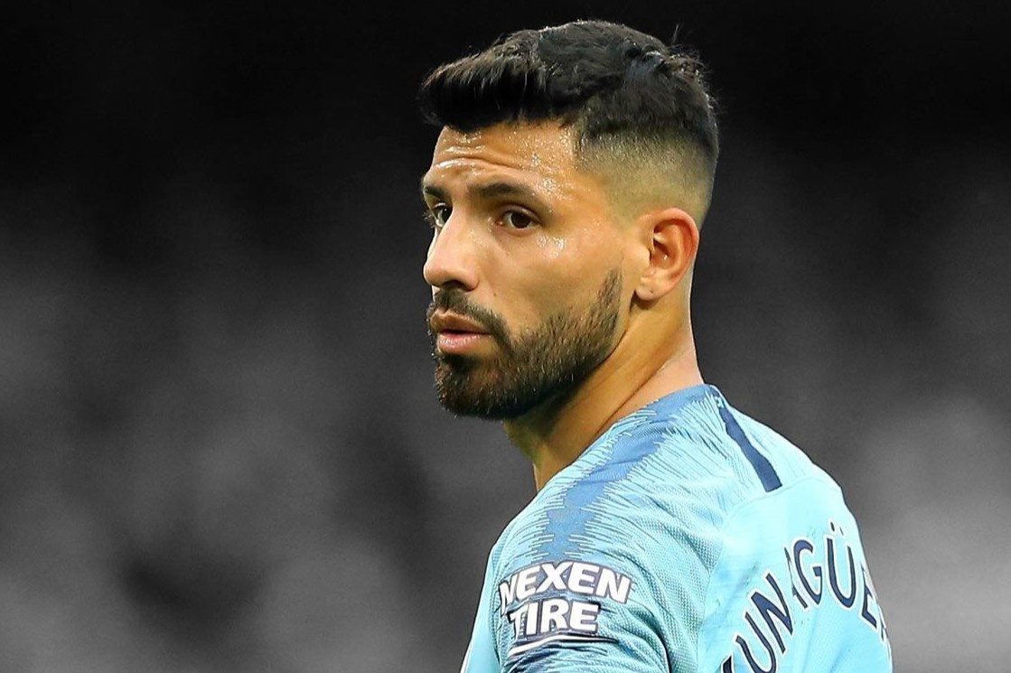 Aguero viet tam thu tri an Man City hinh anh