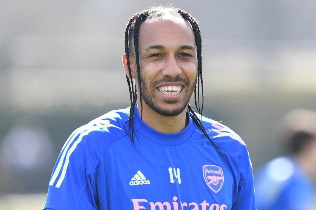 Aubameyang cat toc anh 1