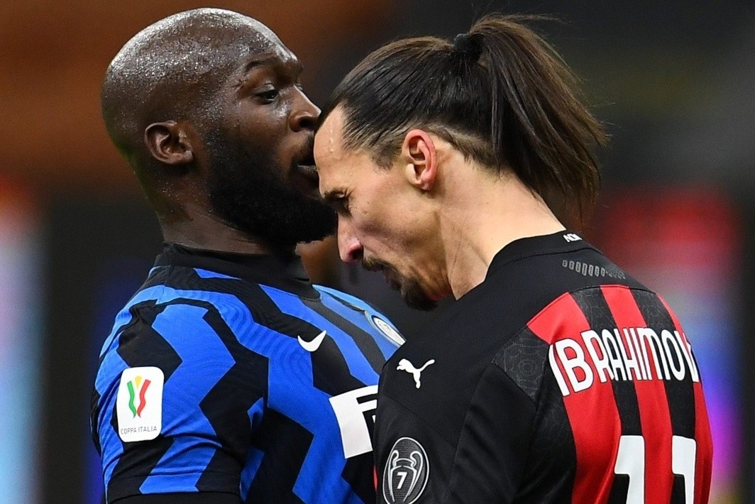 Lukaku va Ibra bi phat tien vi gay go tren san hinh anh