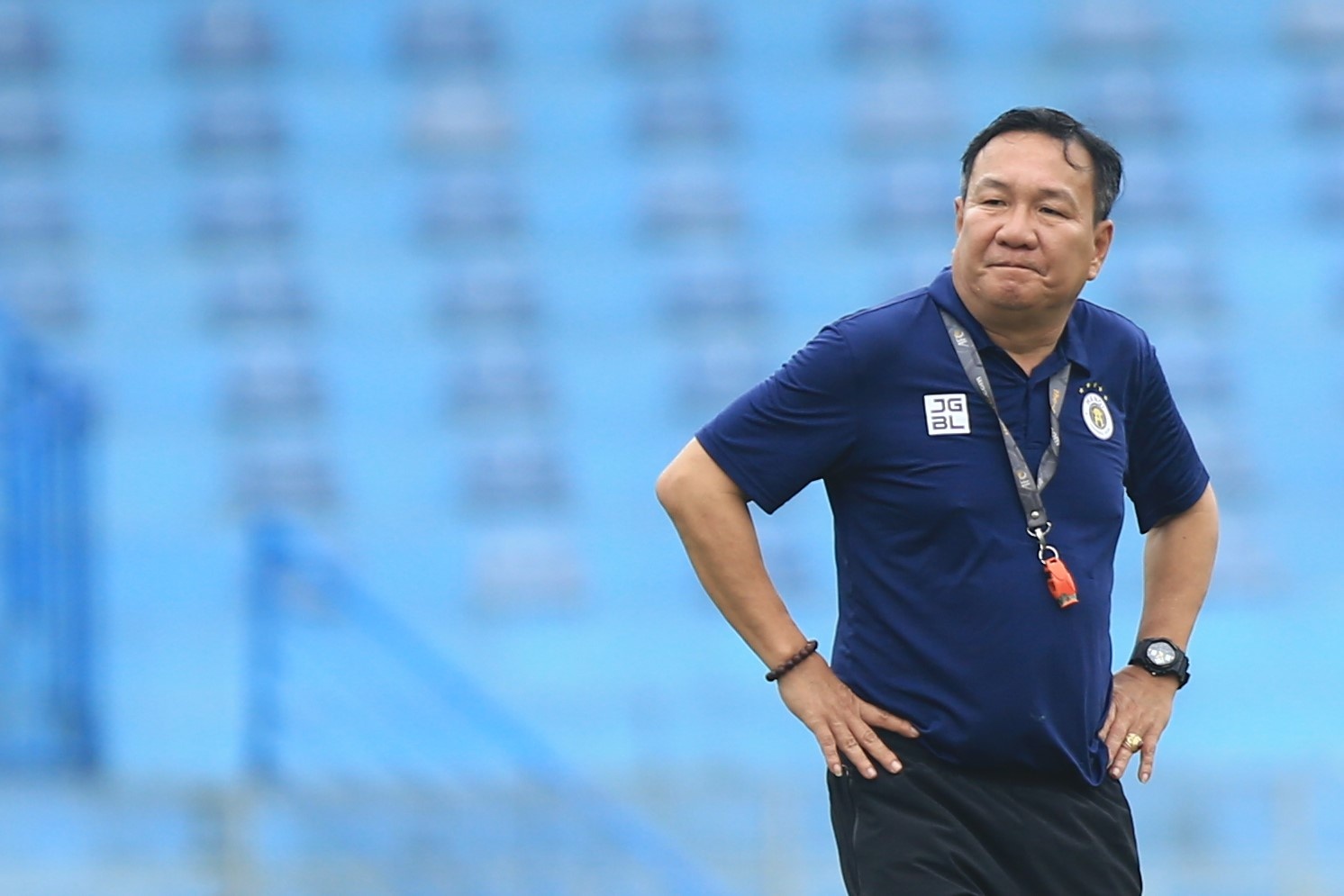 CLB Ha Noi thay HLV anh 9