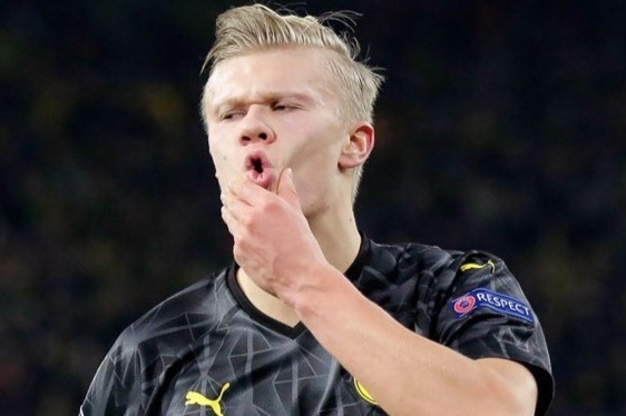 Raiola phu nhan viec ra yeu sach voi Barca hinh anh