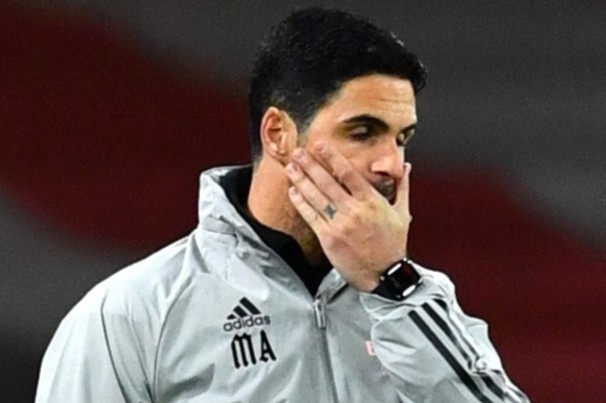 Arsenal roi chien thang o phut bu gio hinh anh