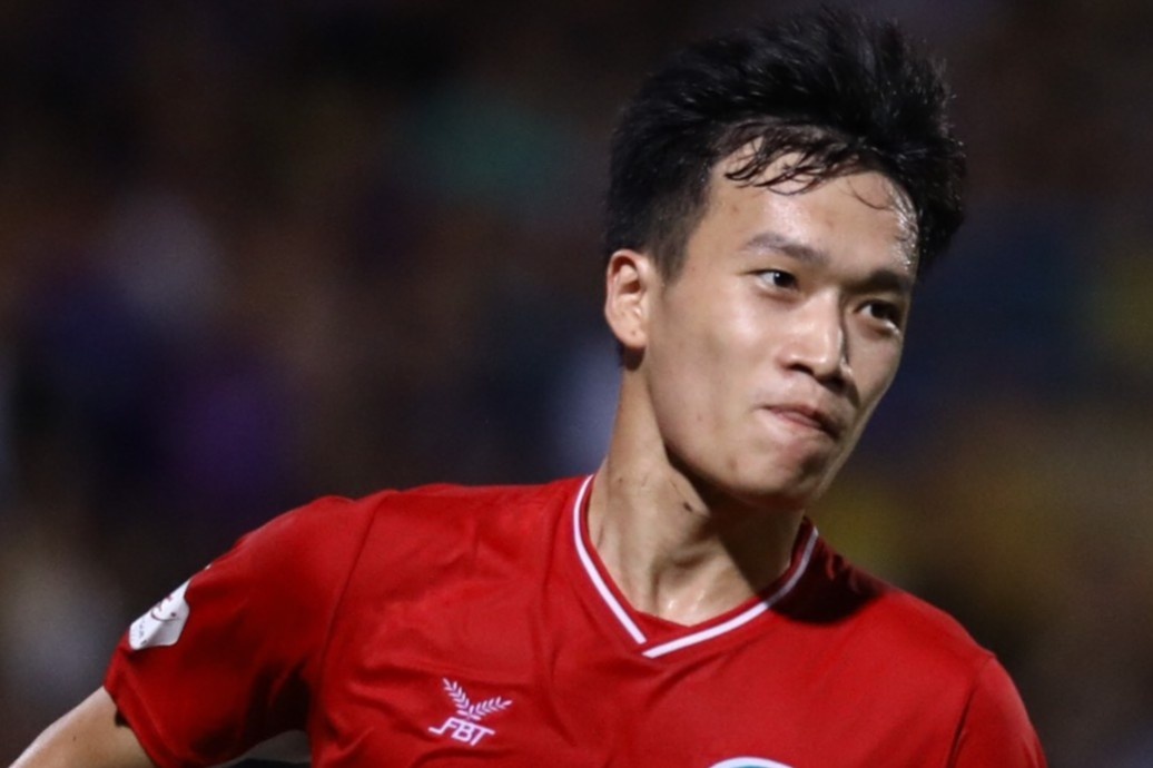 Highlights Binh Dinh 0-1 CLB Viettel: Hoang Duc toa sang hinh anh