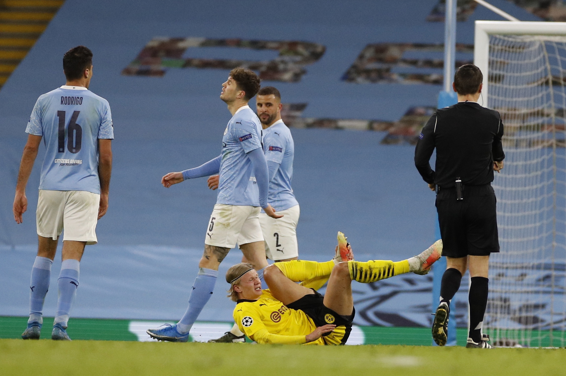 Haaland roi Dortmund anh 4