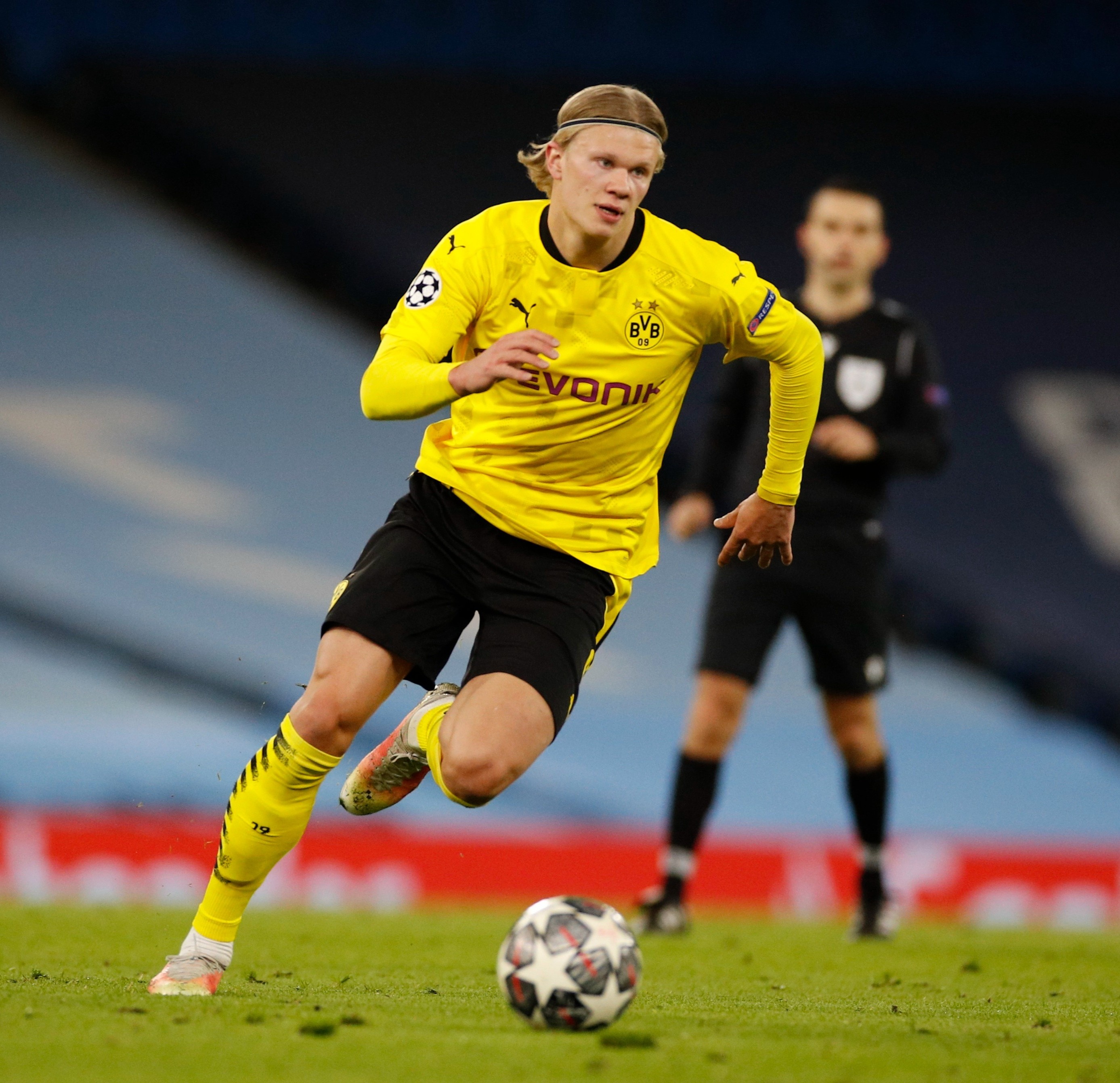 Haaland roi Dortmund anh 1