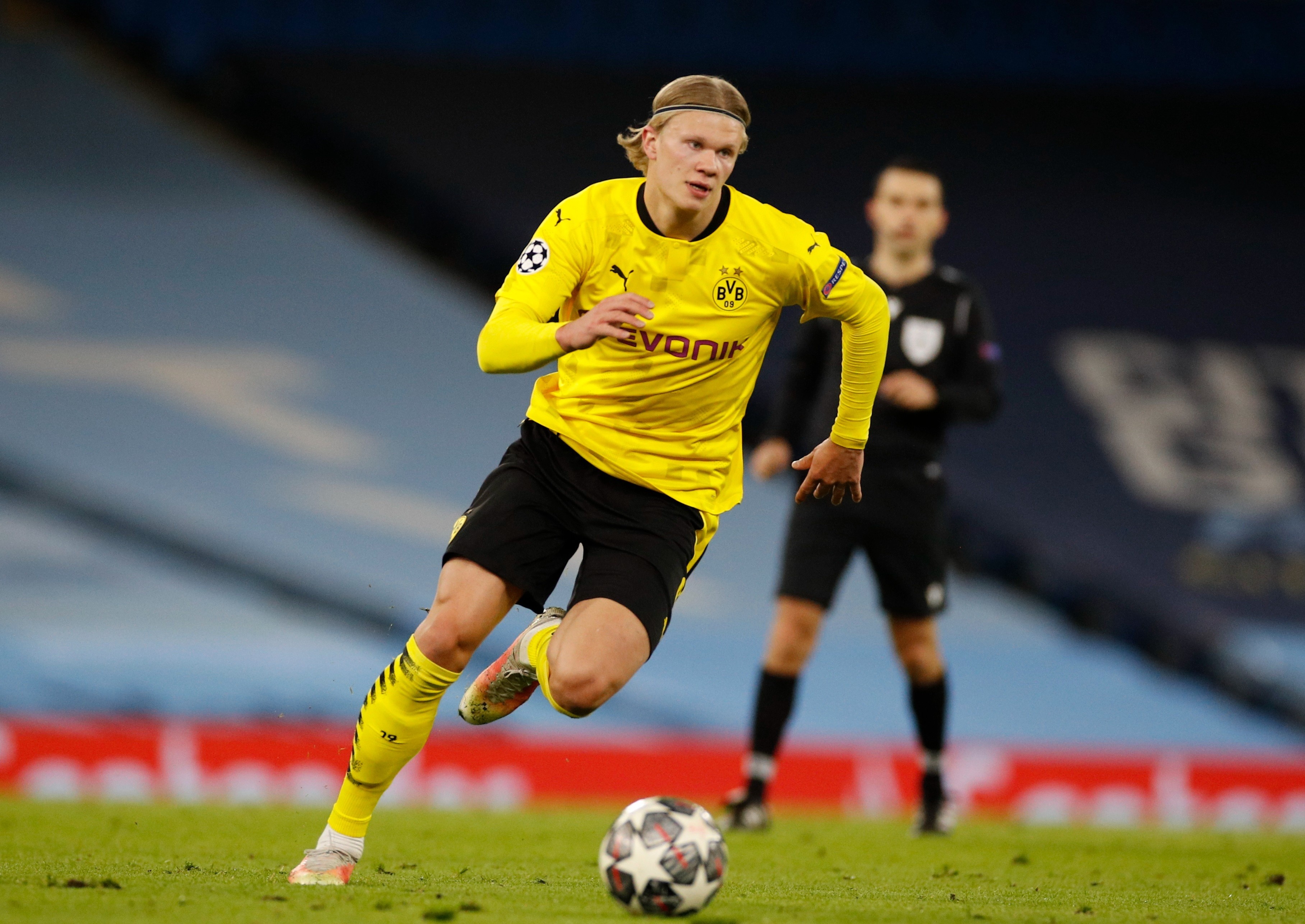 Haaland roi Dortmund anh 1