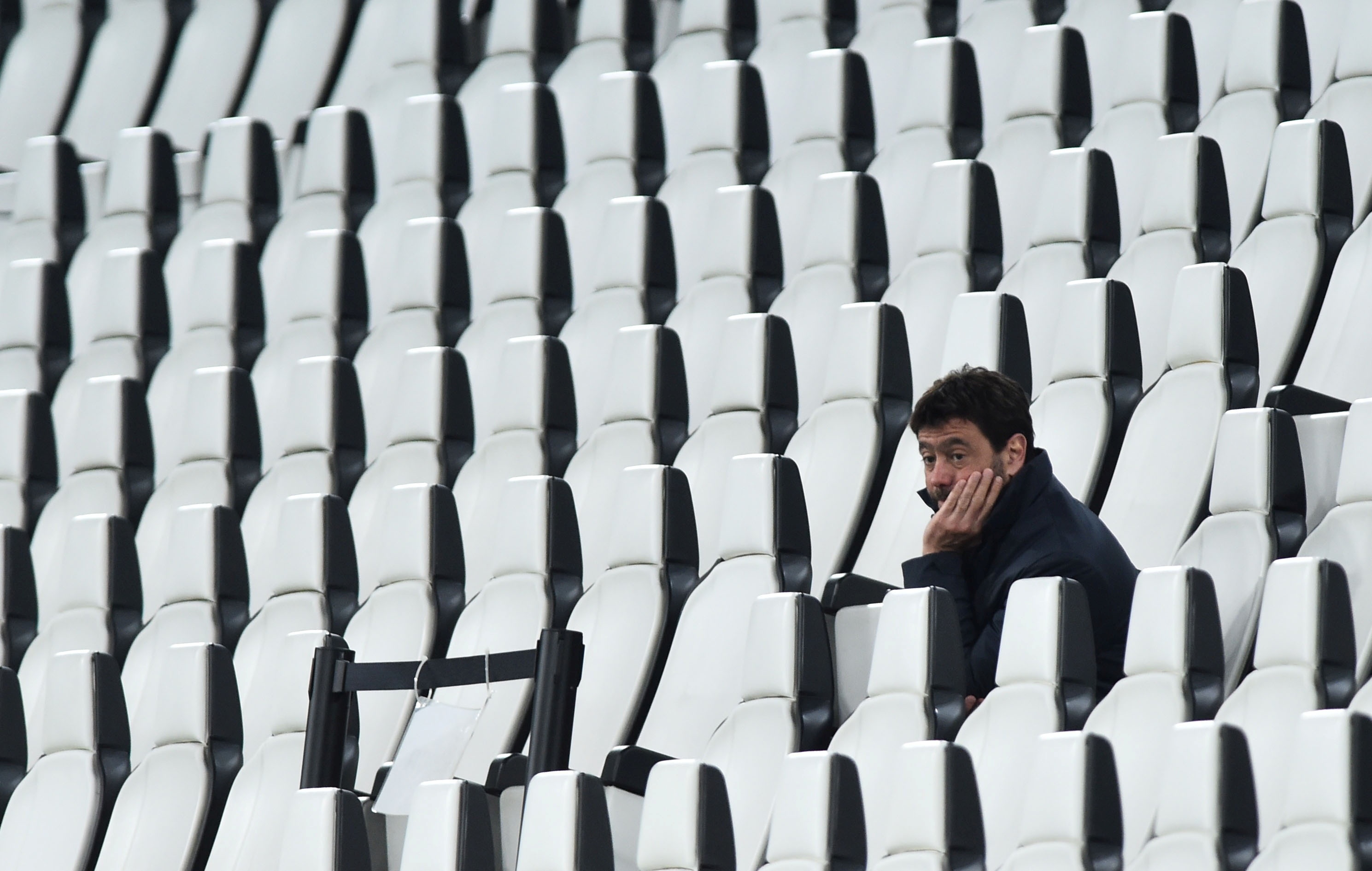 Juventus khung hoang anh 1