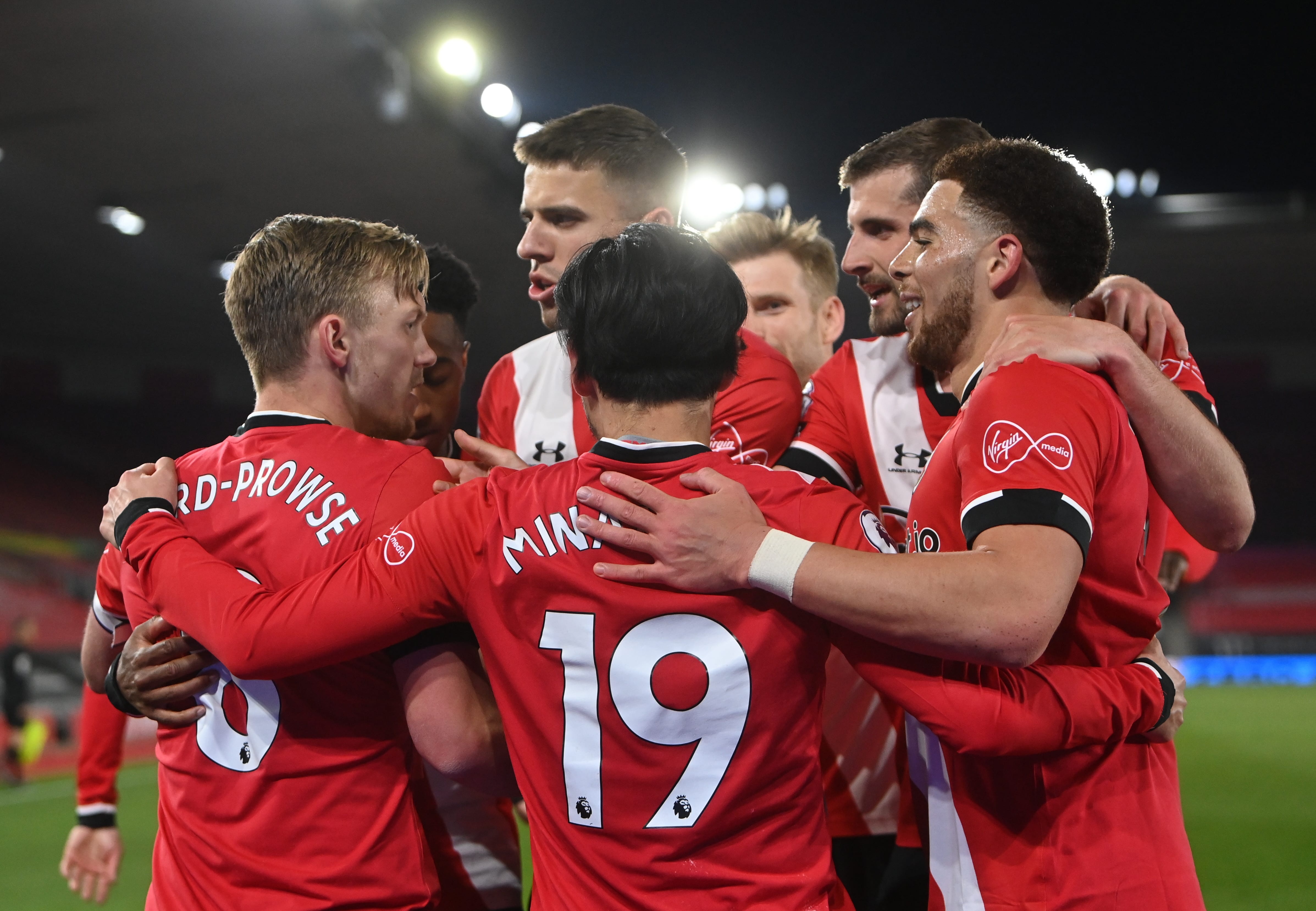 Leicester bam duoi MU anh 1