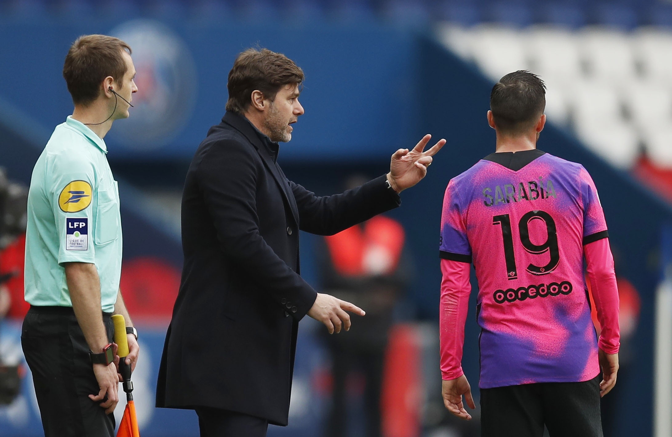 Neymar toa sang anh 6