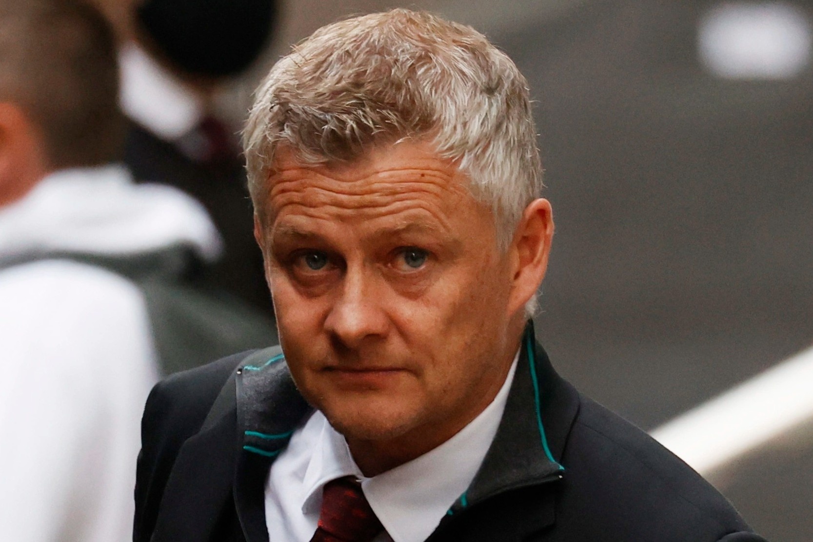 Tat ca no Solskjaer mot loi xin loi hinh anh