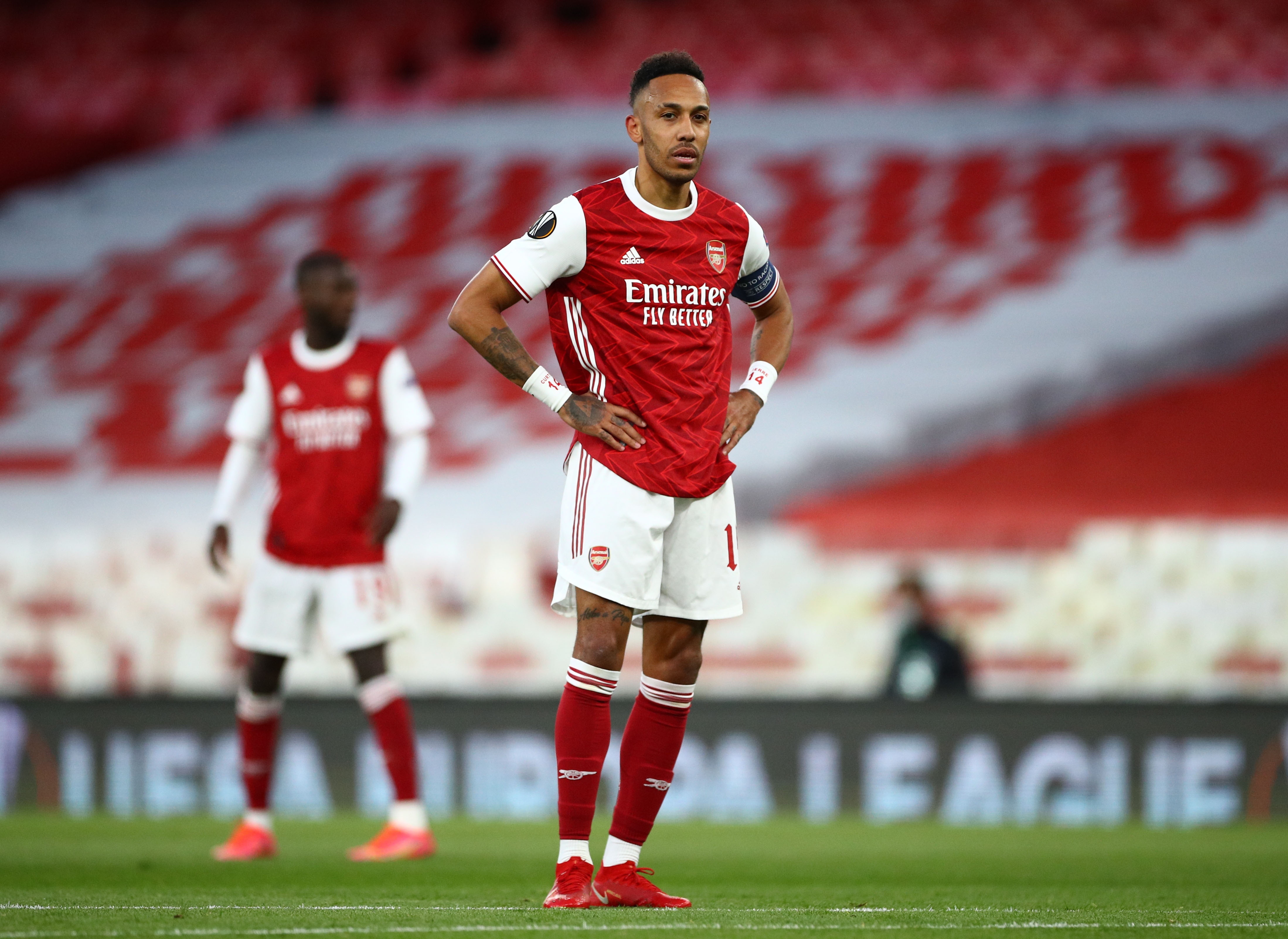 Arsenal bi loai anh 1