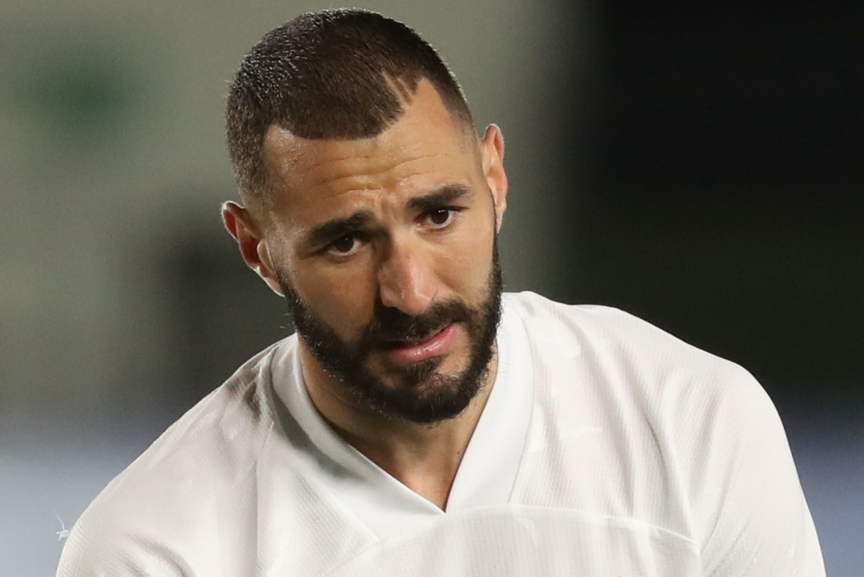 Real lo co hoi chiem ngoi dau cua Atletico hinh anh