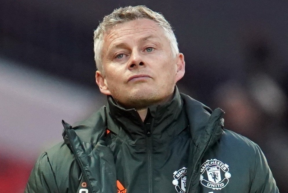 'Can co hinh phat cho Man Utd' hinh anh