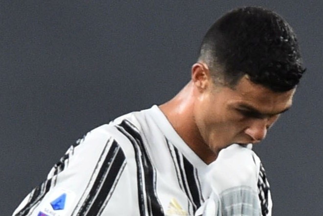 Ky luc bat nhay cua Ronaldo bi pha vo hinh anh