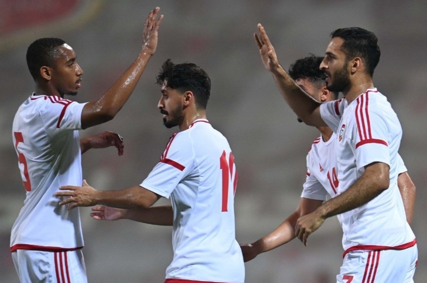 UAE thang dam Jordan truoc them vong loai World Cup hinh anh