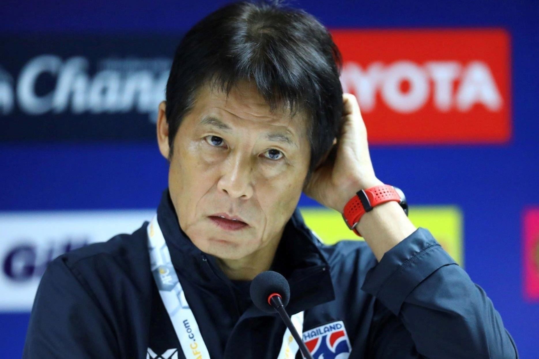 HLV tuyen Thai Lan xin loi vi khong the thang Indonesia hinh anh