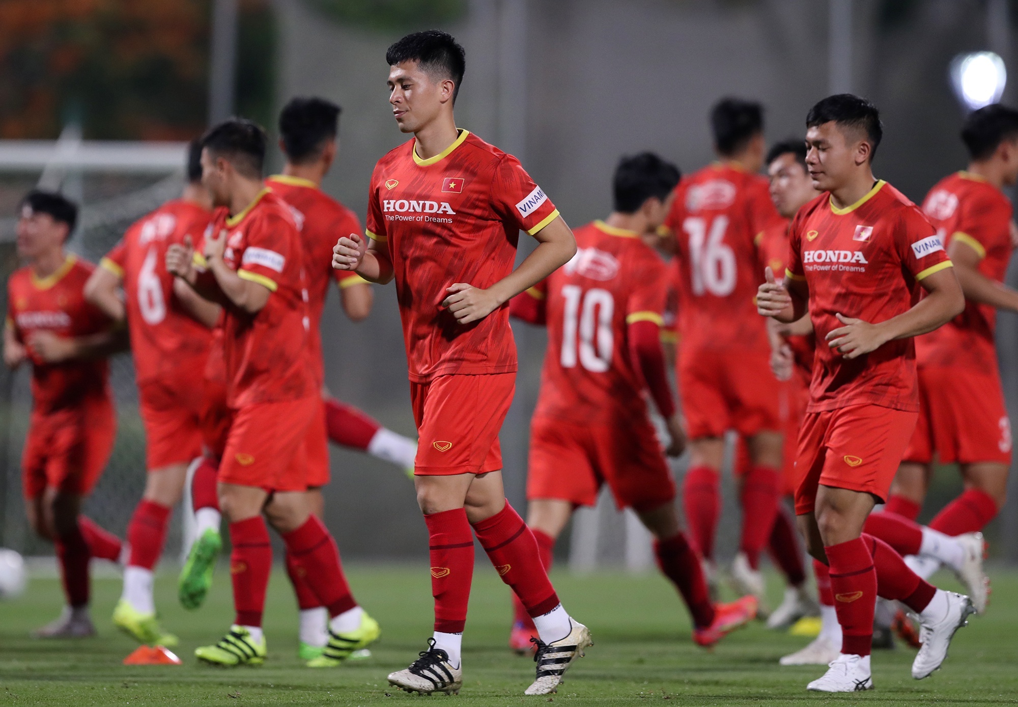 Quang cao vong loai World Cup anh 1