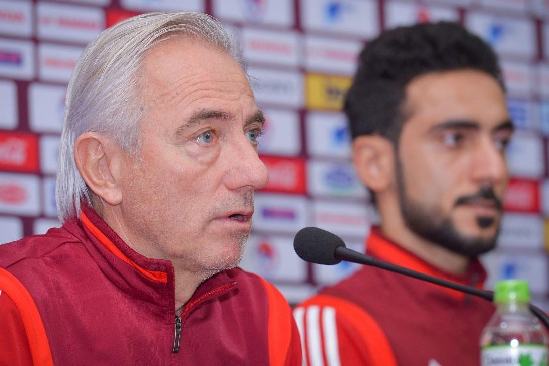 HLV tuyen UAE: 'Ket qua giao huu khong noi len dieu gi' hinh anh