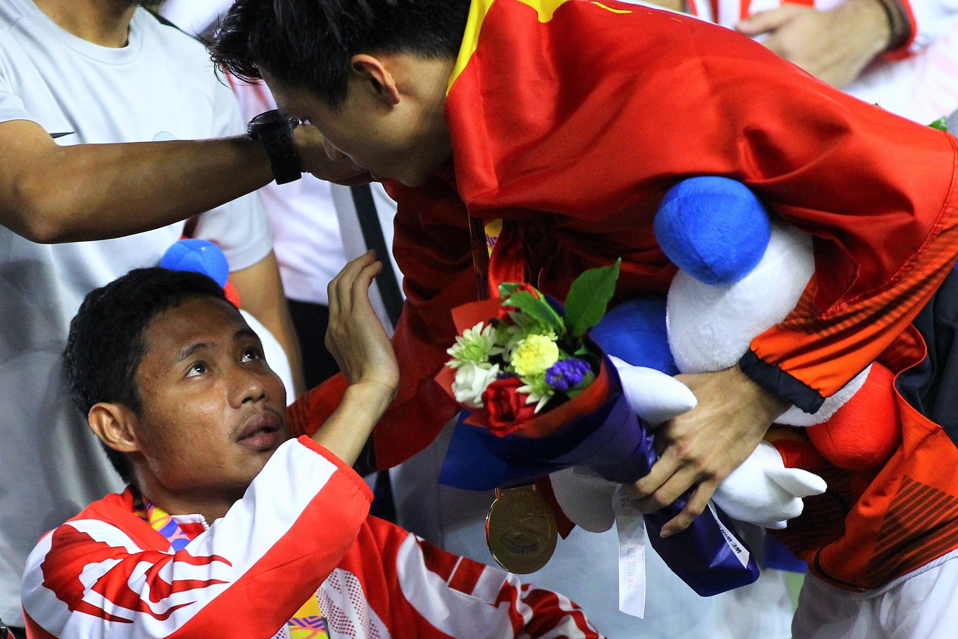 'Van Hau la ky niem buon cua Indonesia' hinh anh