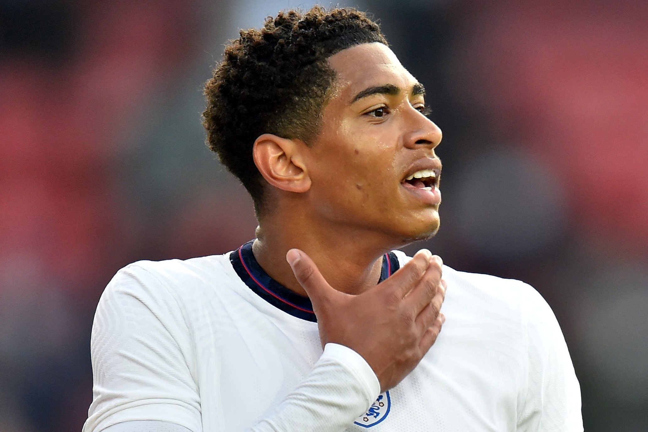 Tien ve 17 tuoi di vao lich su Euro hinh anh