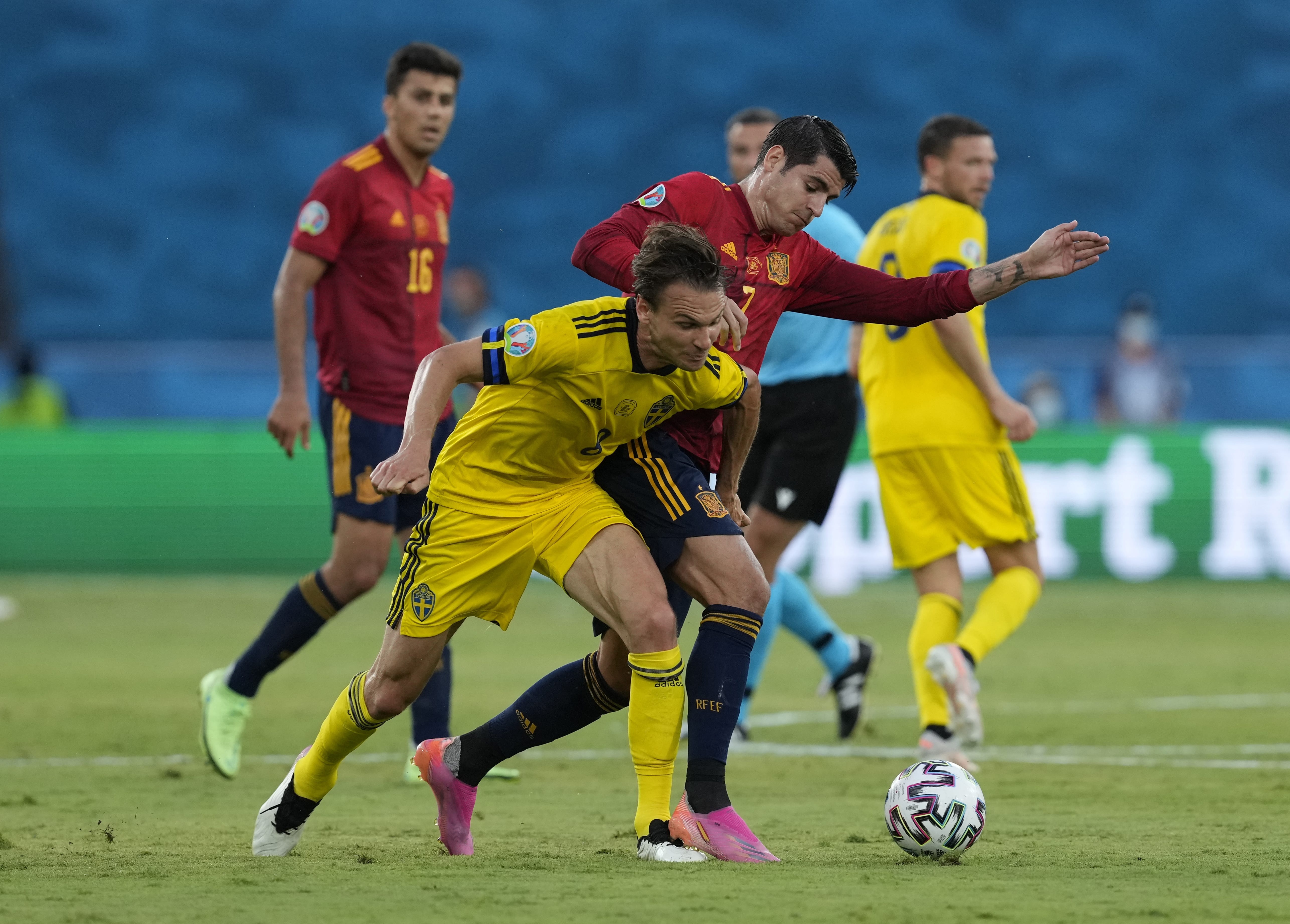 Tay Ban Nha dau voi Thuy Dien anh 2