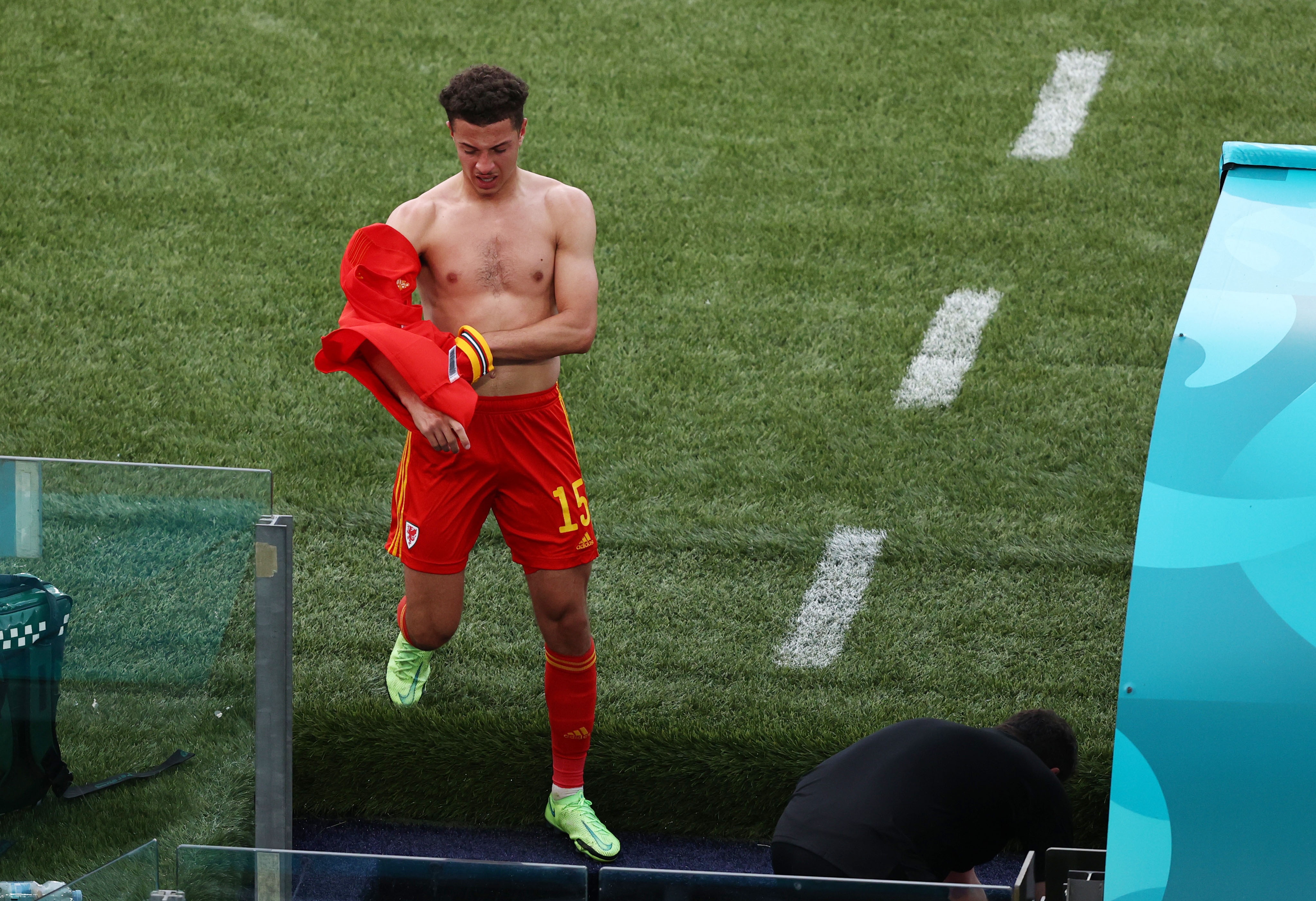 Xu Wales qua vong bang anh 5