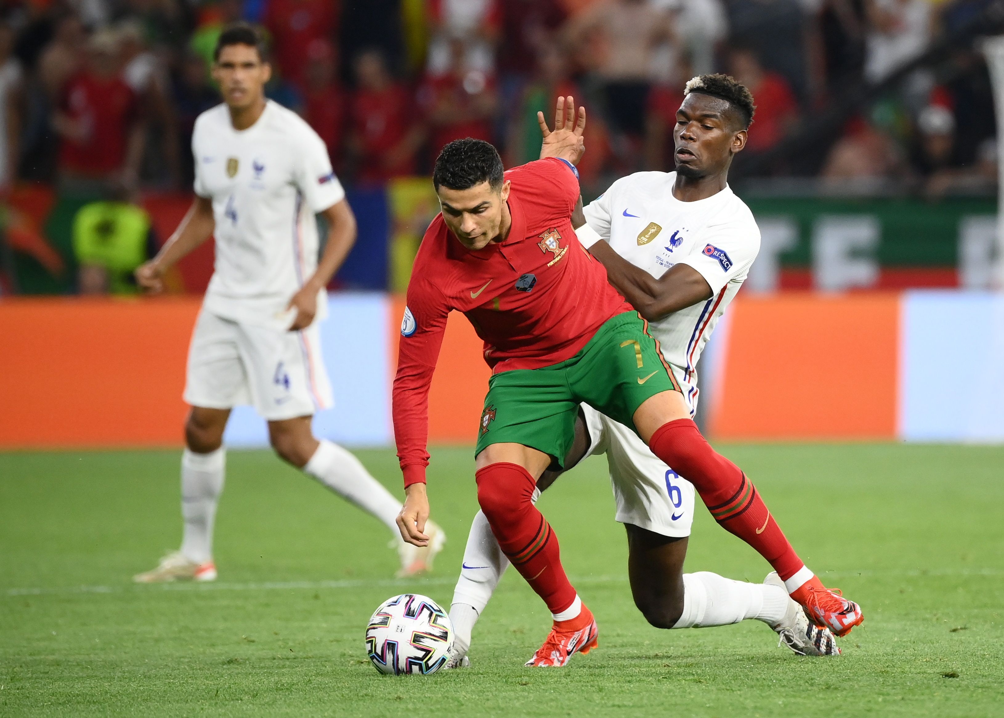 Phap hoa Bo Dao Nha anh 1