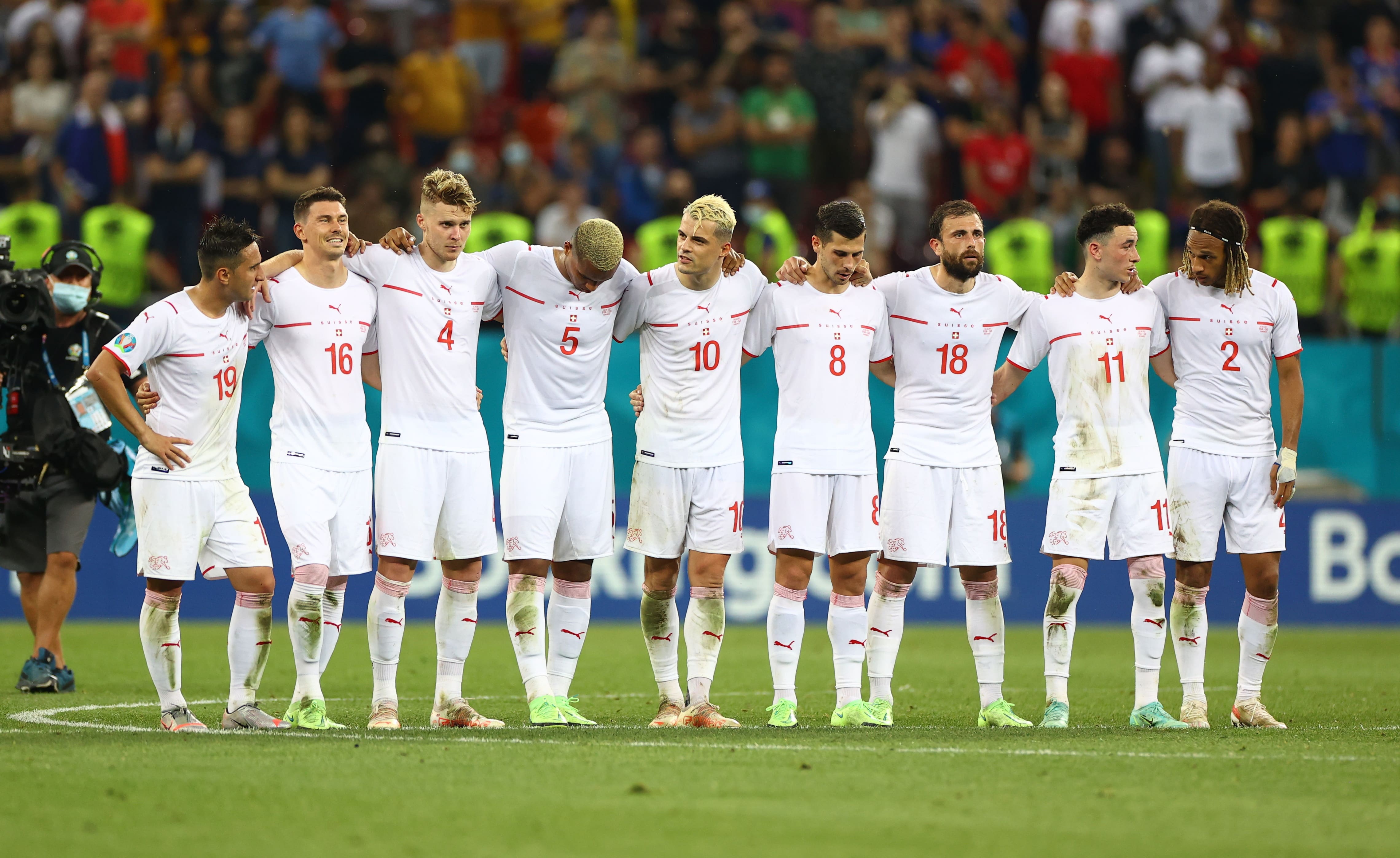 Phap bi loai khoi Euro anh 2