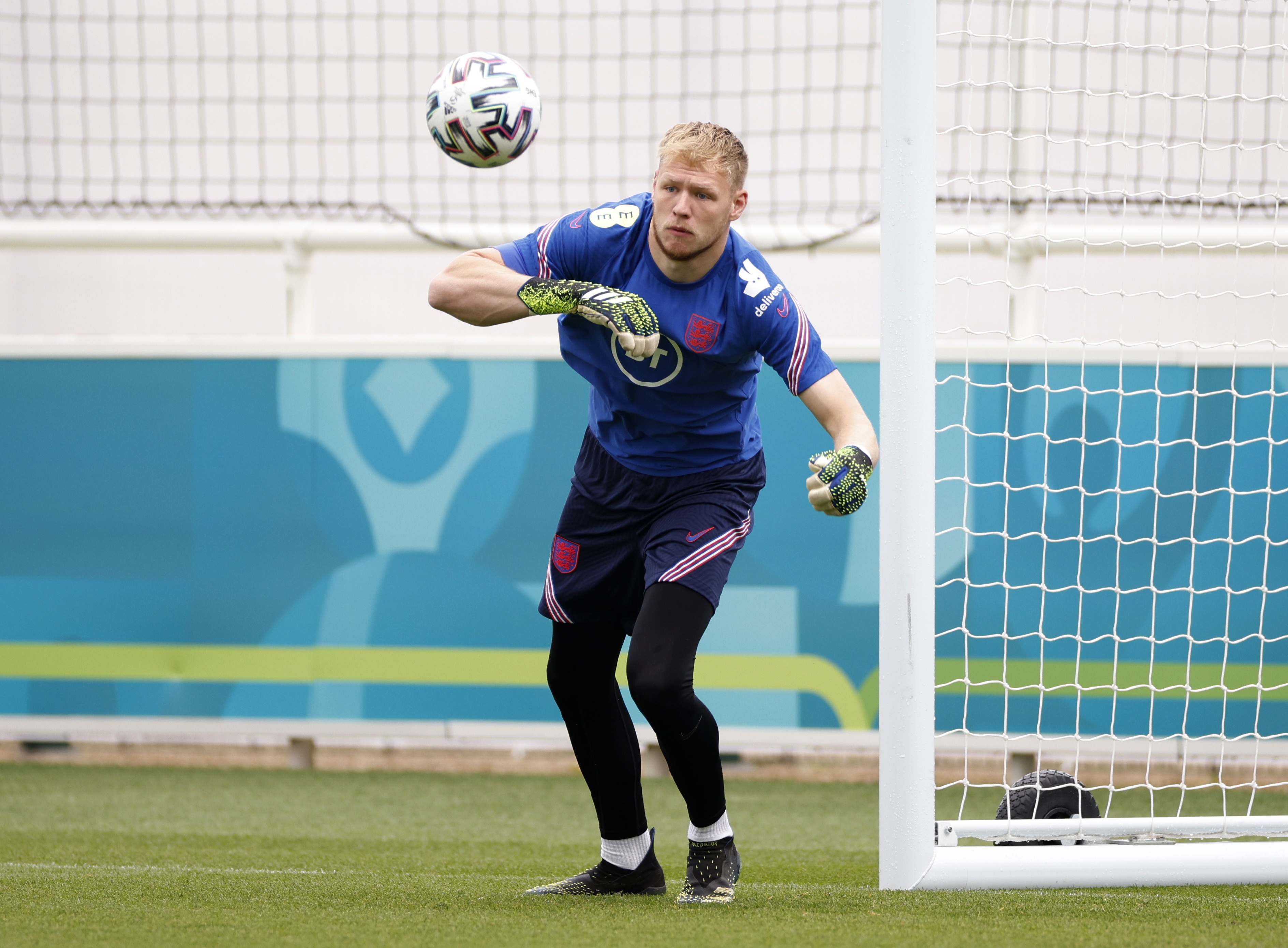 Anh dau voi Dan Mach anh 2