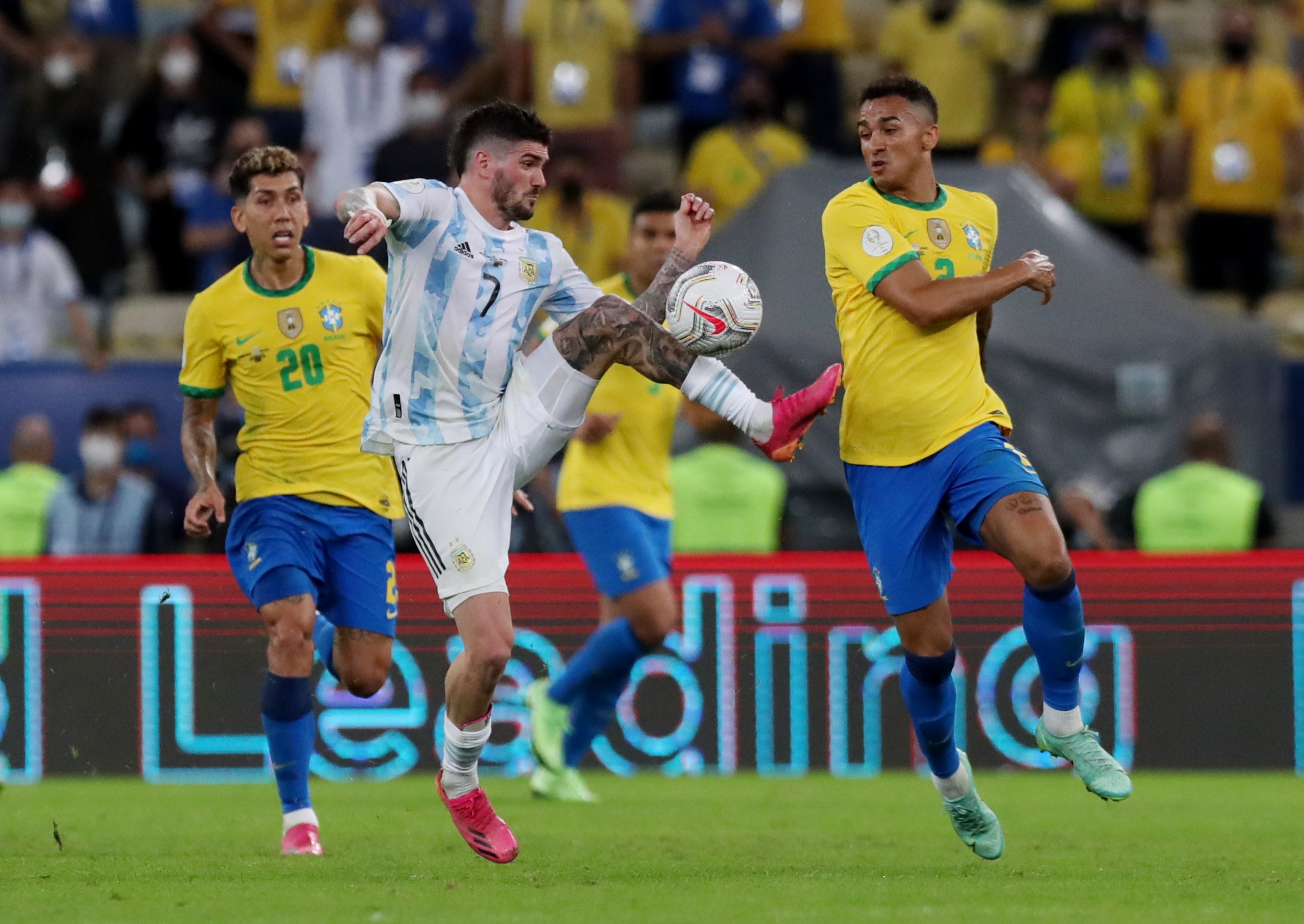 Chuyen nhuong Tay Ban Nha anh 1