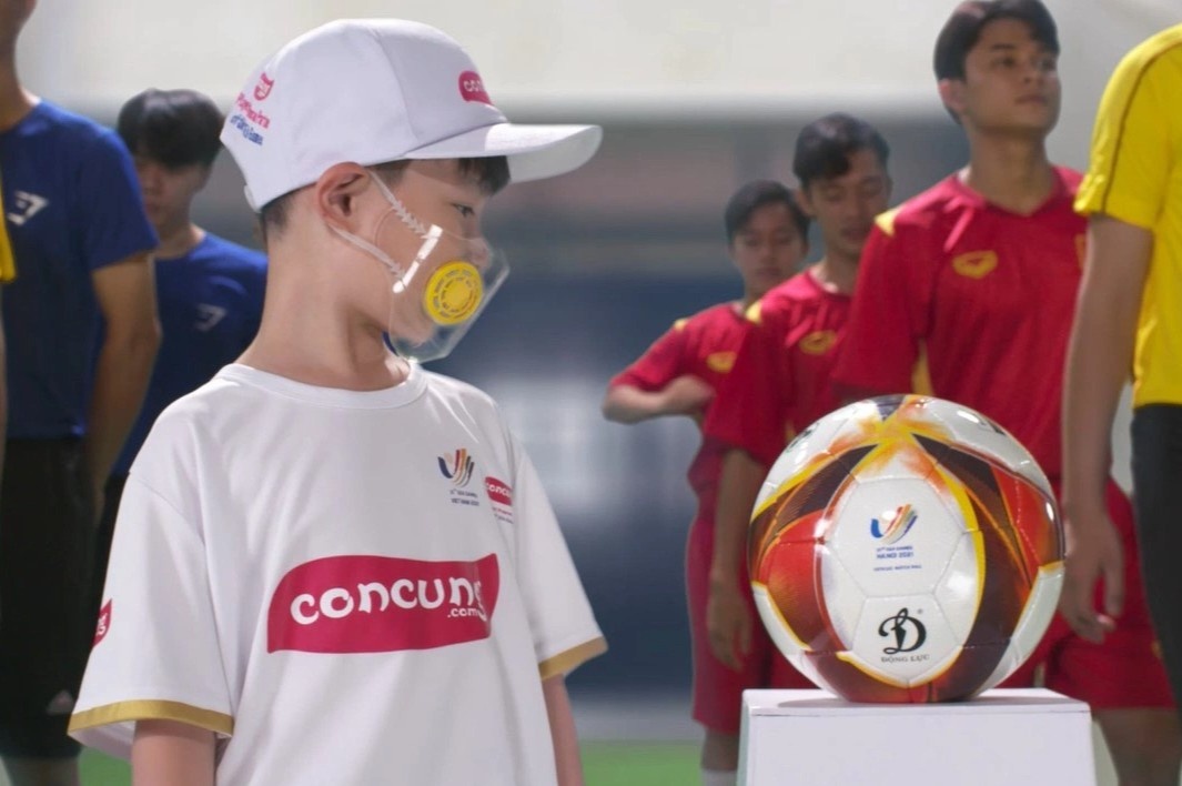 Video - Tim vi tri em be thap tung tuyen thu tai SEA Games 31 hinh anh