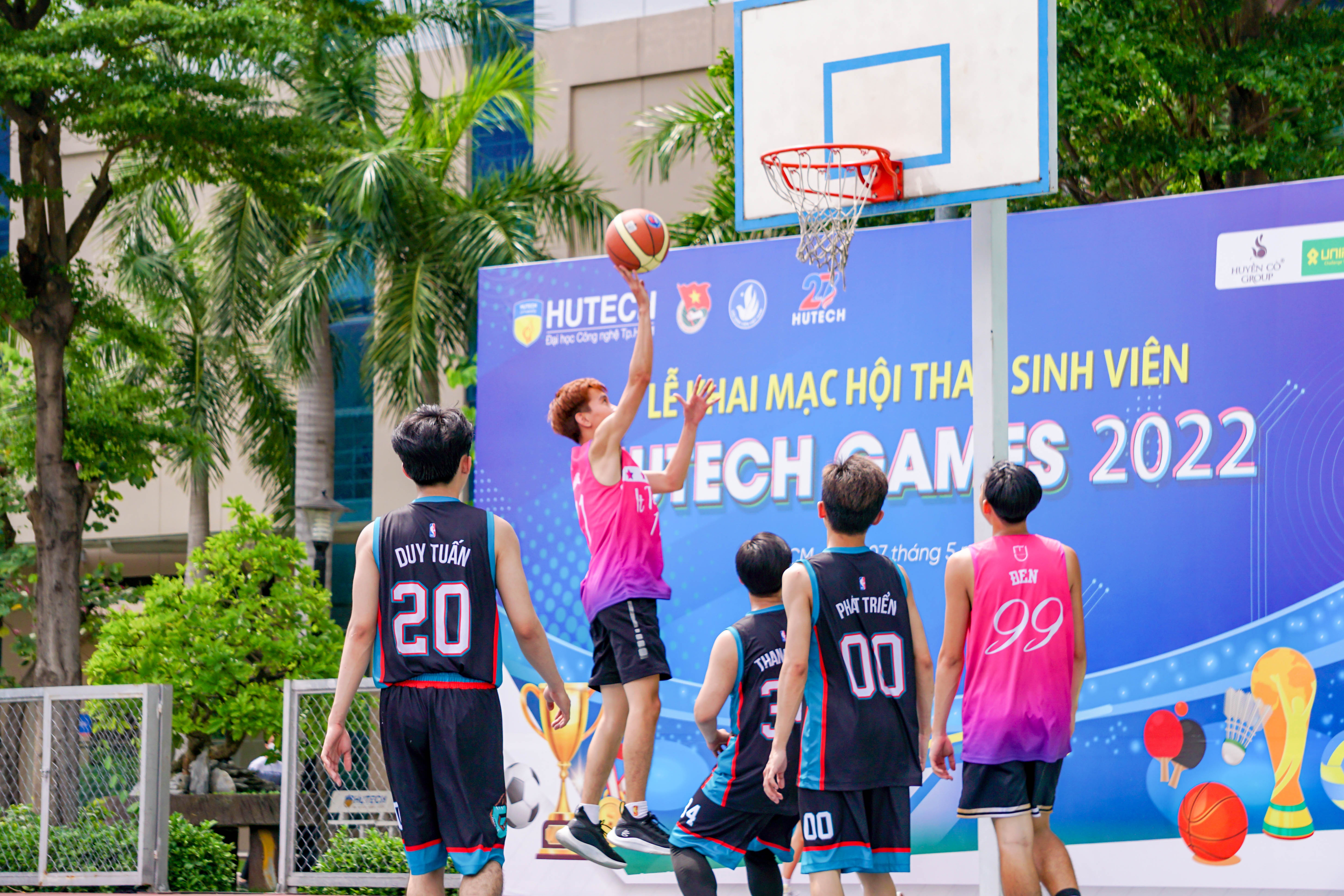 Hoi thao Hutech Games 2022 anh 26