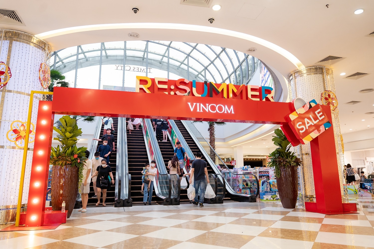 Le hoi mua sam Do 2022 anh 1