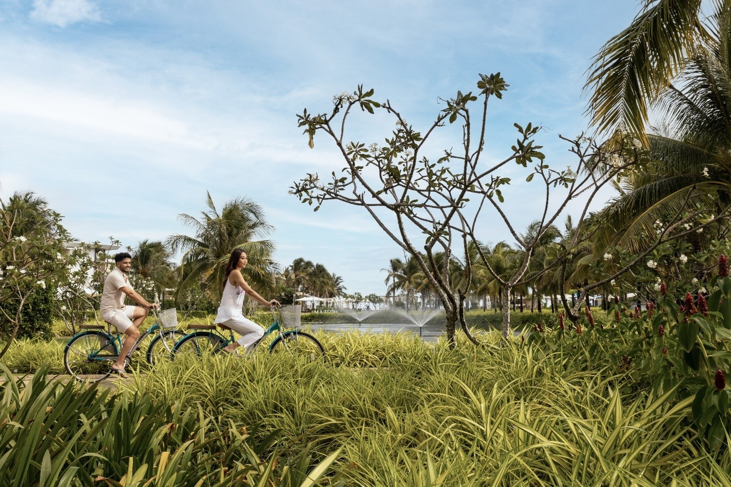 Du lich nghi duong Ho Tram anh 3