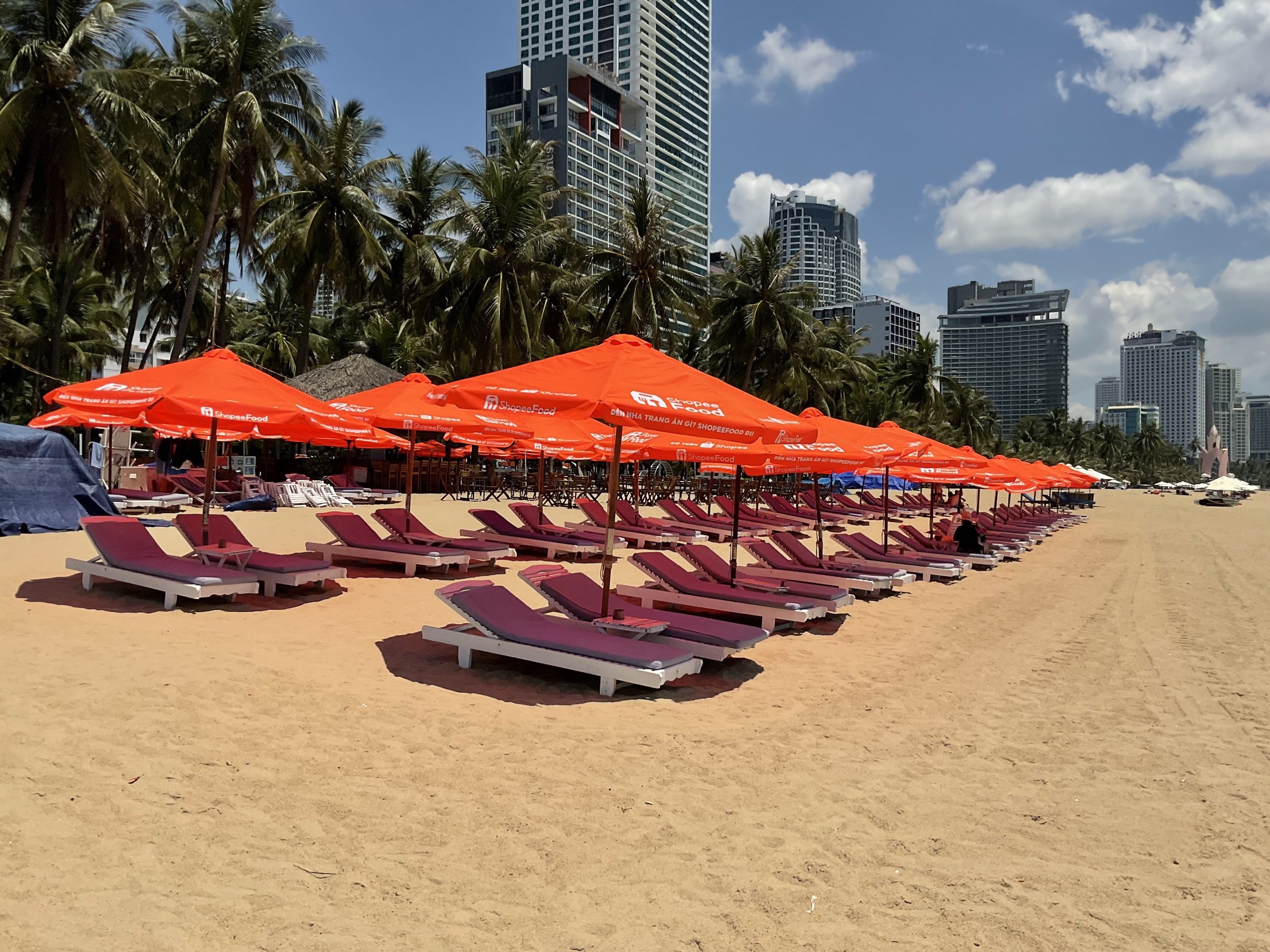 Am thuc du lich anh 9