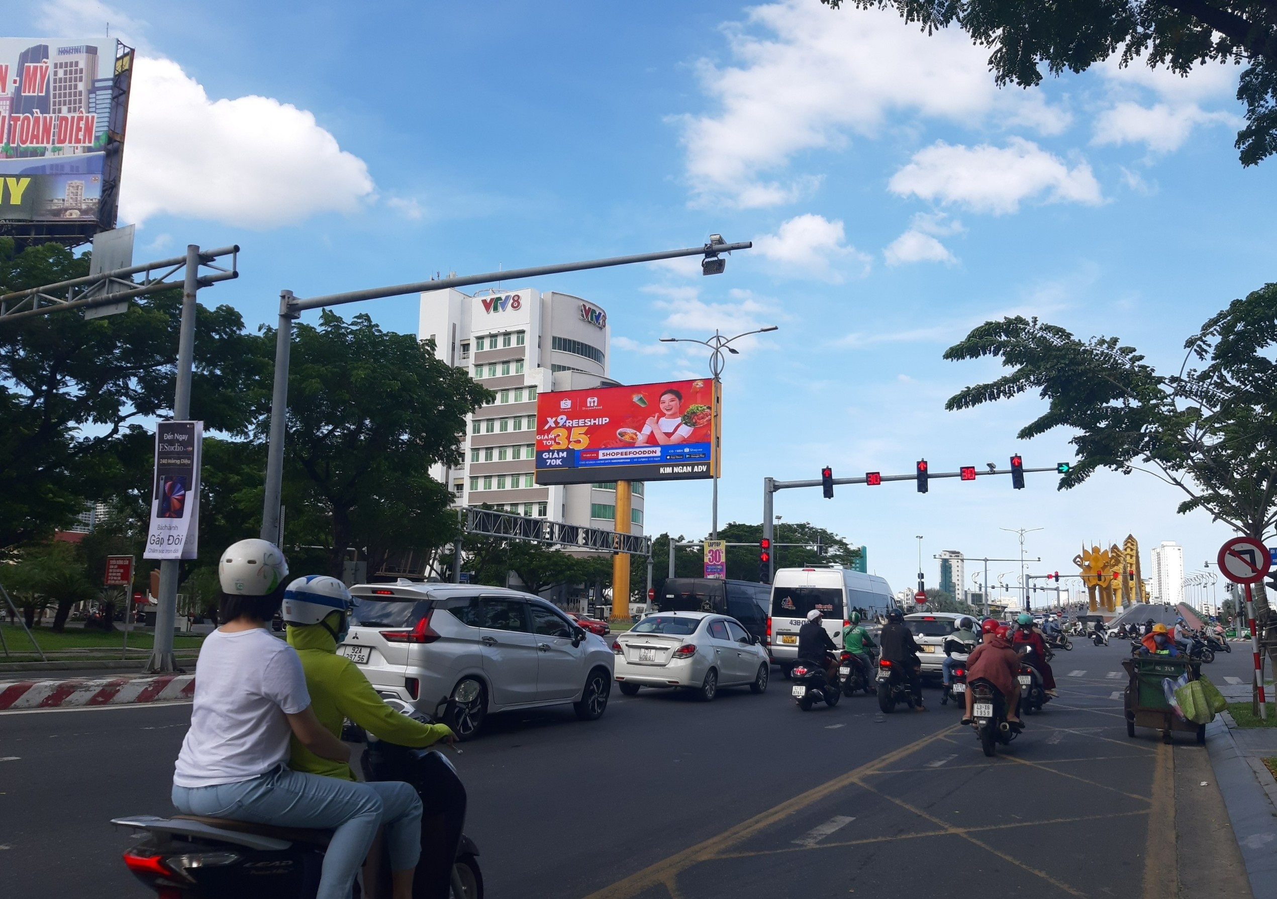 Am thuc du lich anh 15