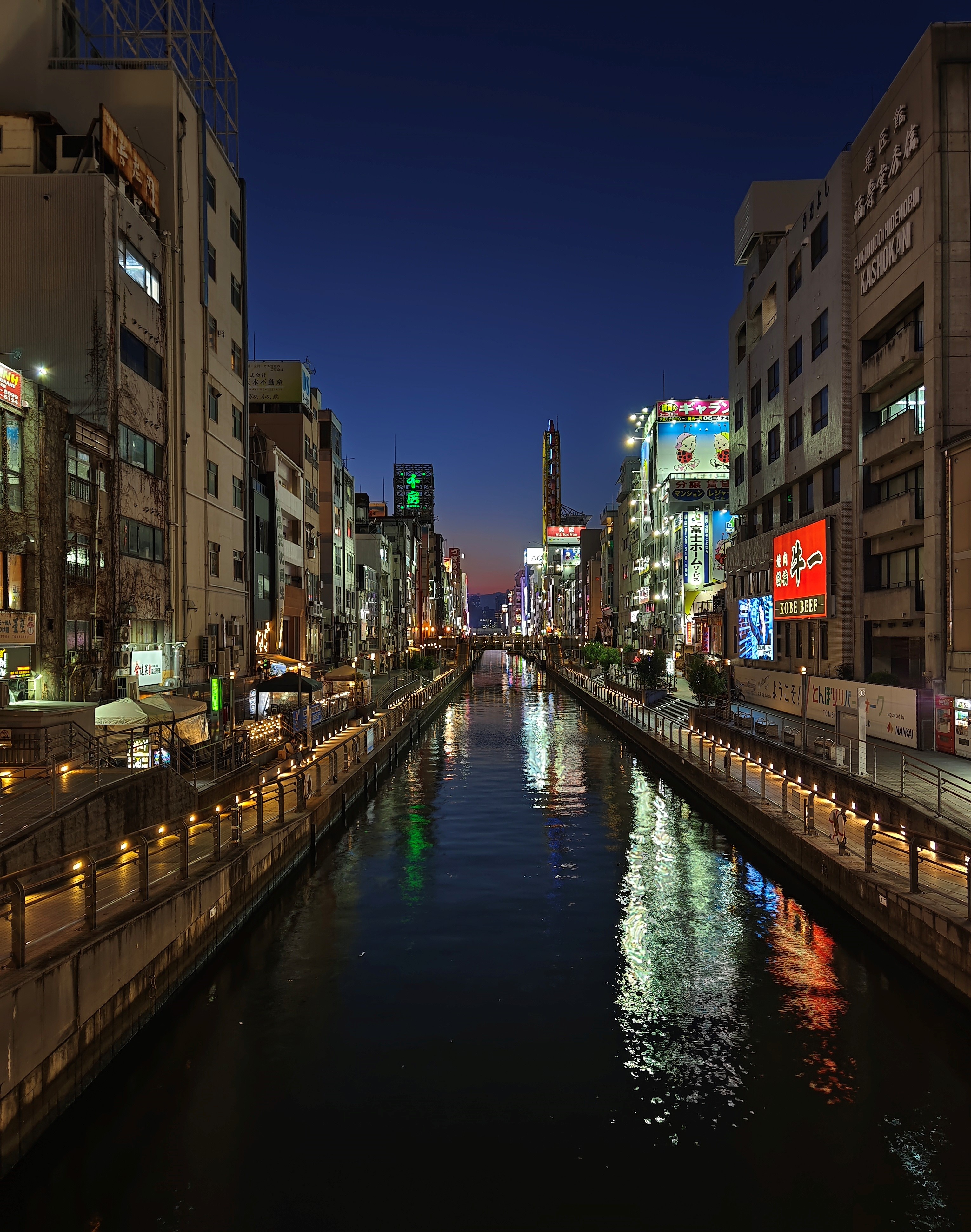 Smartphone vivo anh 16