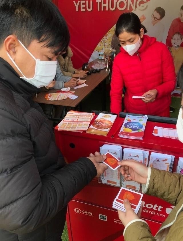 Trung so Vietlott anh 1
