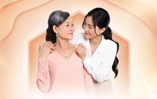 Giot nuoc mat cua bo me khi nhan 'cai cham' tu con hinh anh