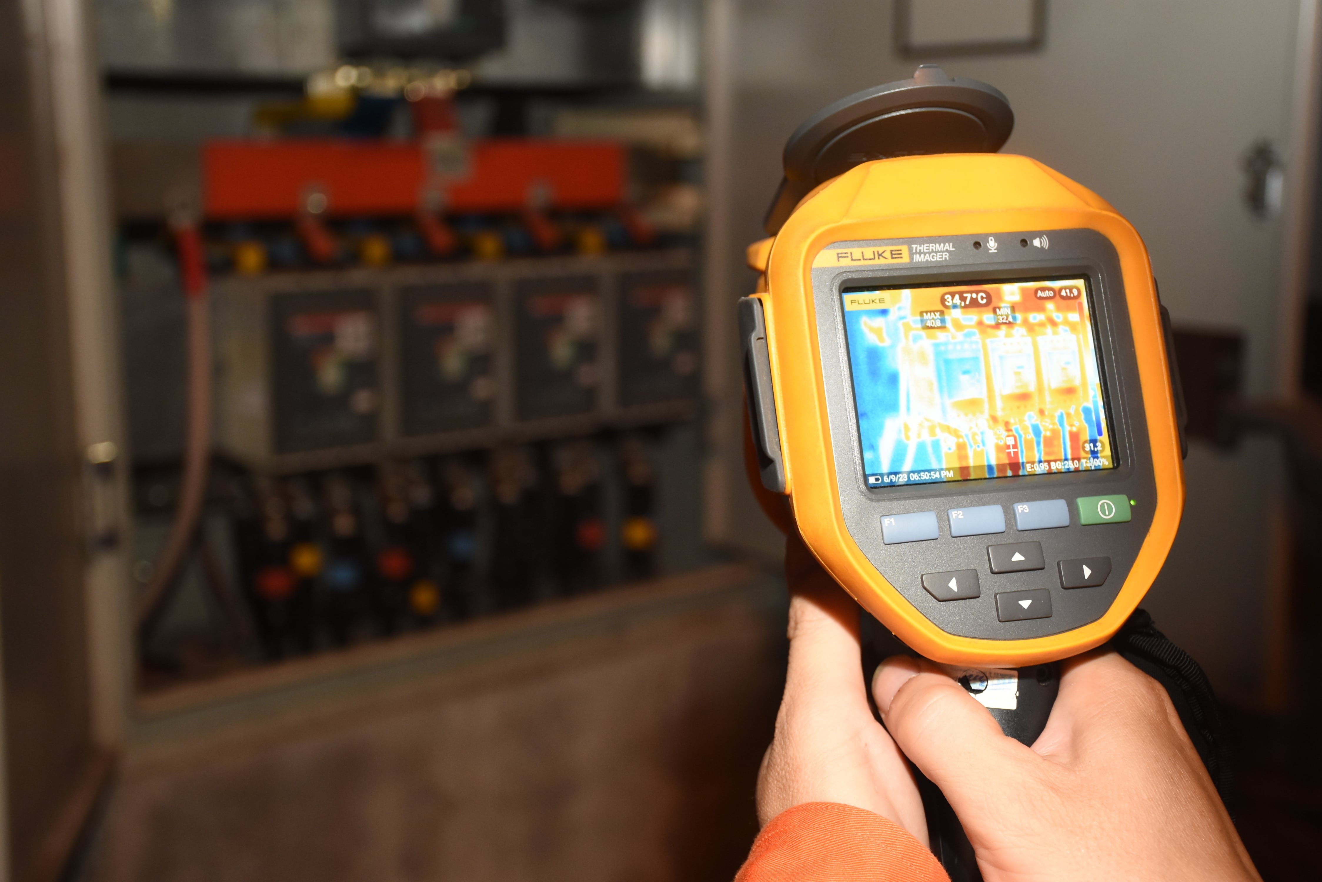 Cung cap dien Ha Noi anh 6