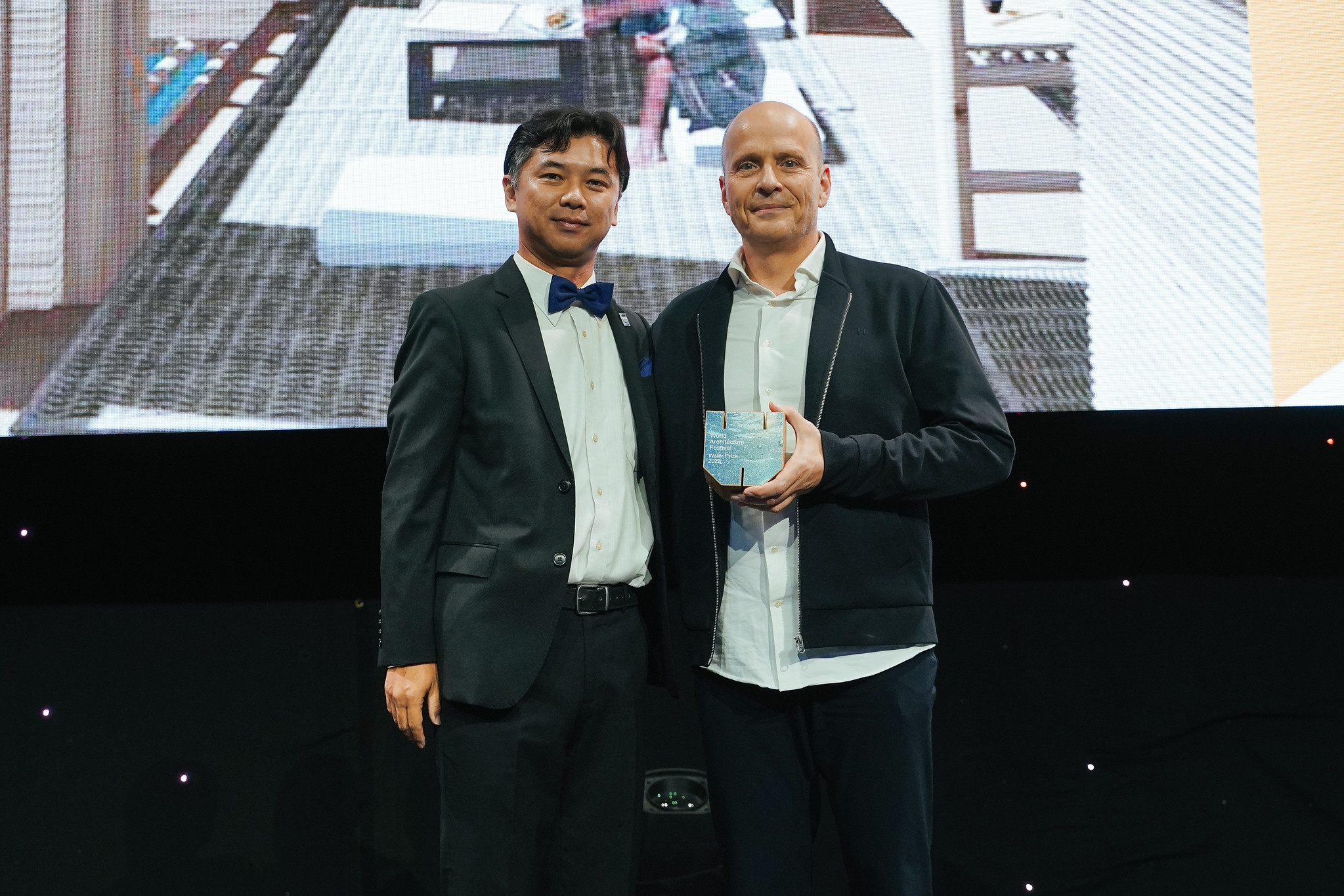 Lien hoan Kien truc anh 4