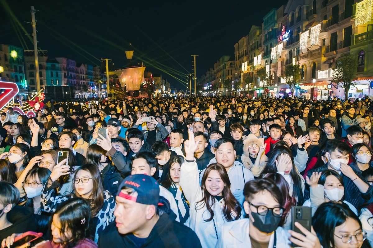 Đại nhạc hội Grand World ảnh 3 Dai nhac hoi Grand World anh 3