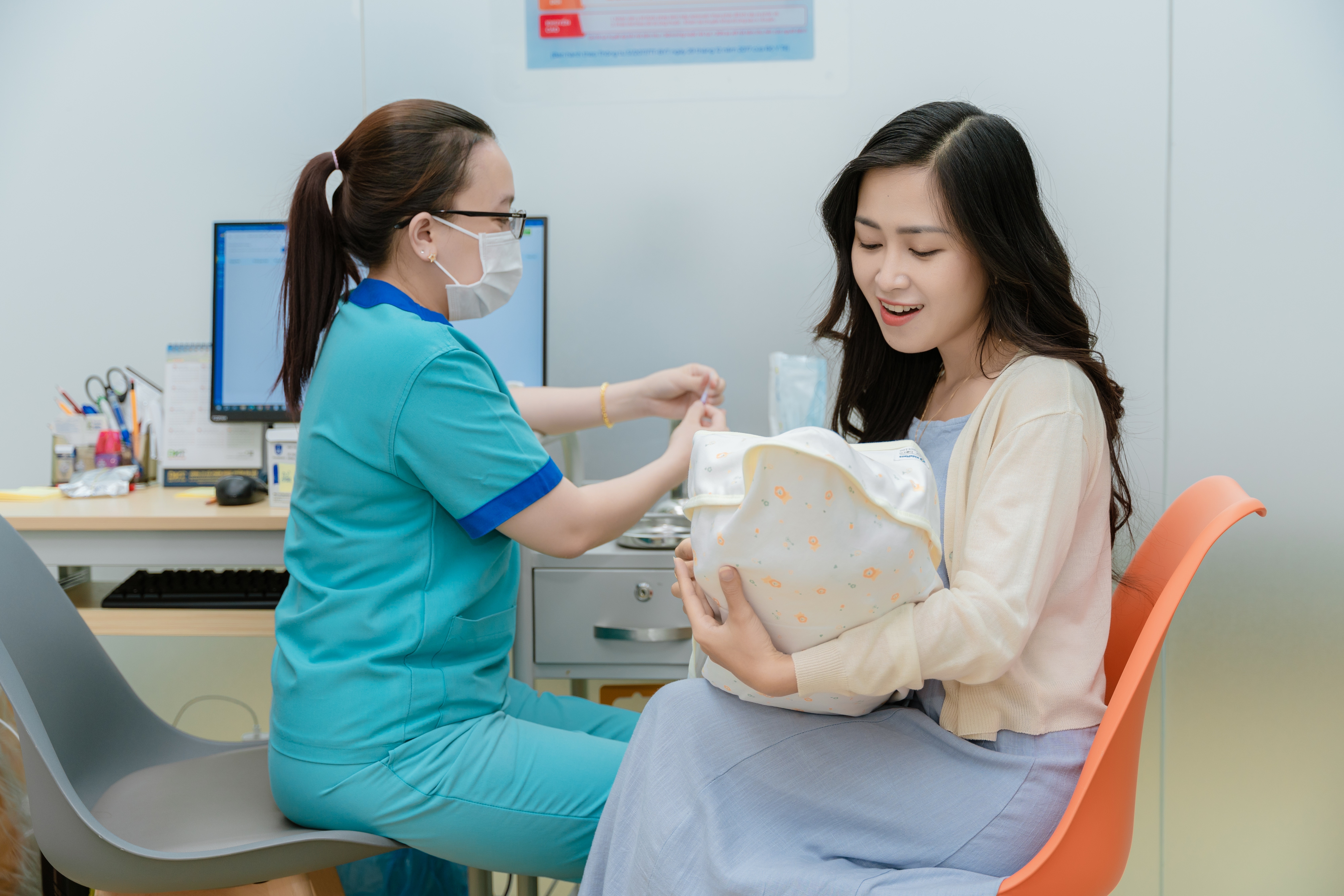 Tiêm chủng Long Châu ảnh 2 Tiem chung Long Chau anh 2