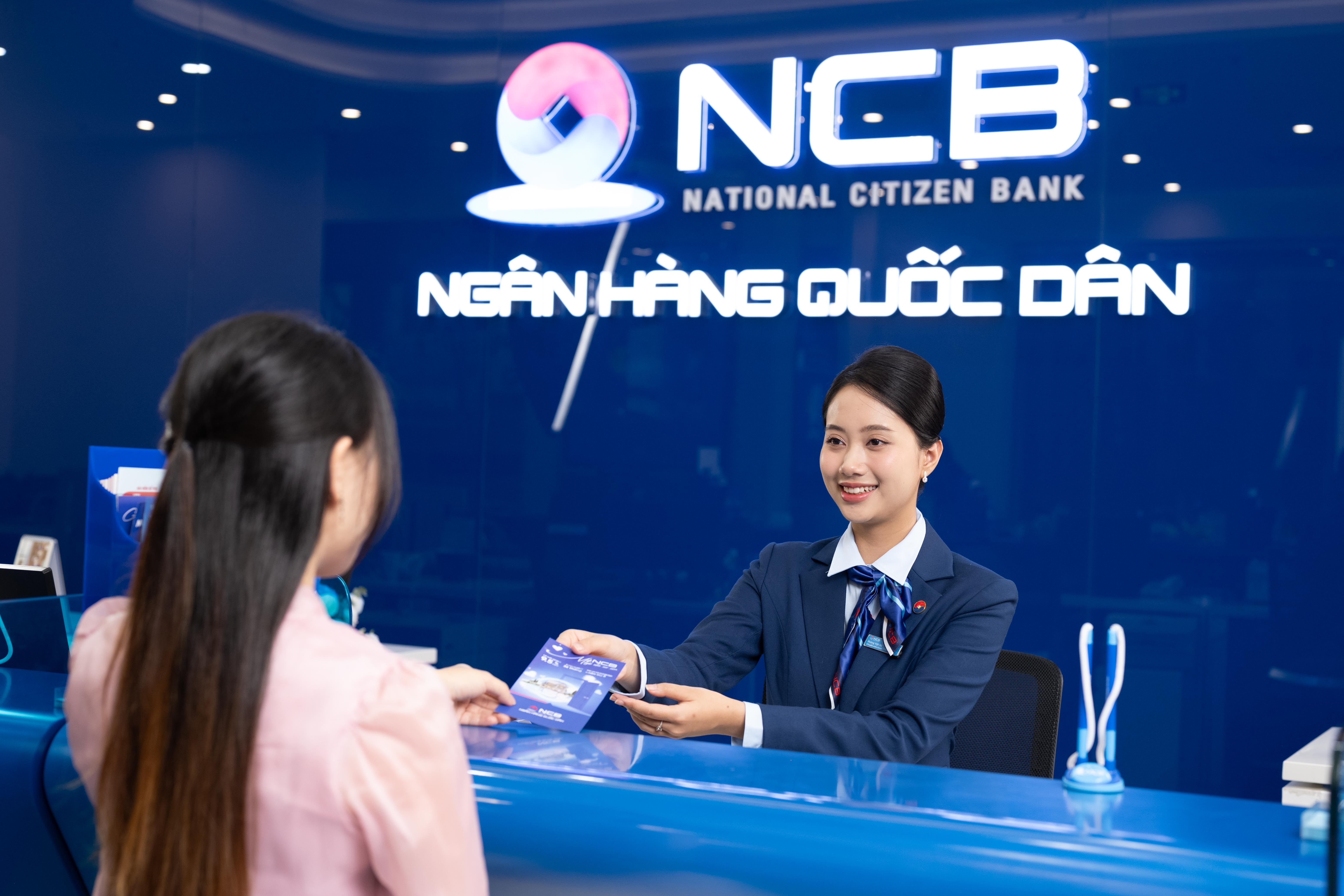 Nhan hang so NCB anh 2